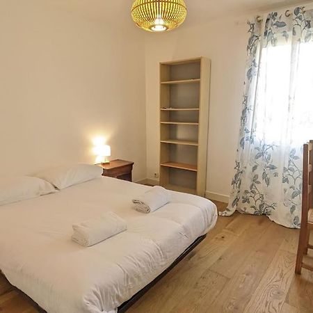 Le 828 : Appartement En Plein Centre De วานส์ ภายนอก รูปภาพ